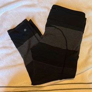 Lululemon leggings.  Reposhing.